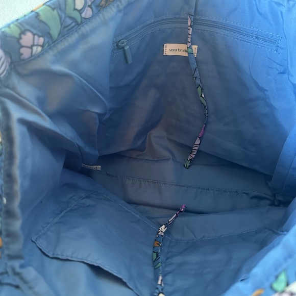 Vera Bradley Blue Floral Quilted Tote Bag Wild Prairie NWT - Picture 6 of 7